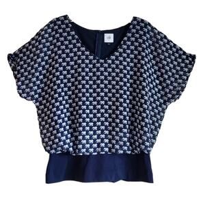 CABI Women's S Top Blue Ole Parade Elephant Wide Waist Band Slit Back Lined 36"
